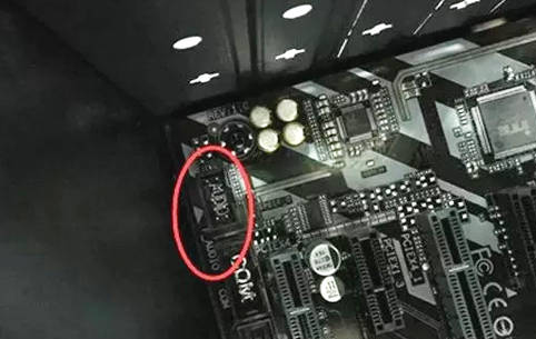 如何組裝臺(tái)式電腦